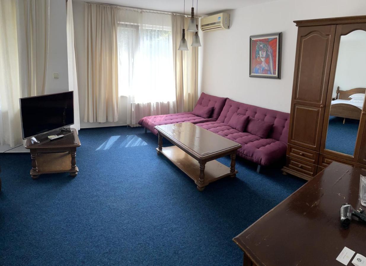Hotel Rotasar Sofia Bagian luar foto