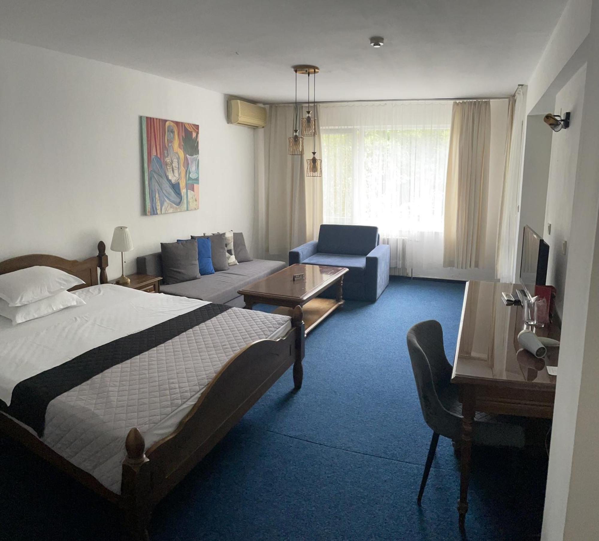 Hotel Rotasar Sofia Bagian luar foto