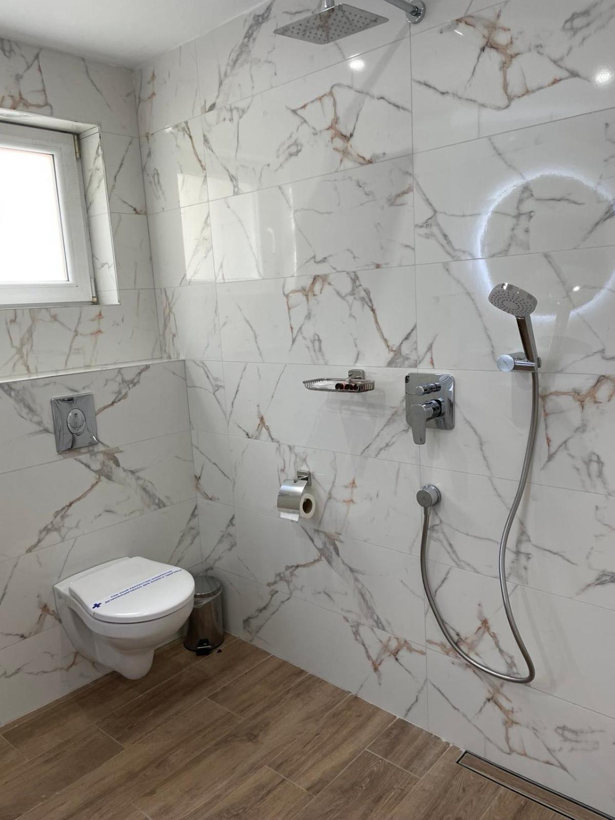 Hotel Rotasar Sofia Bagian luar foto
