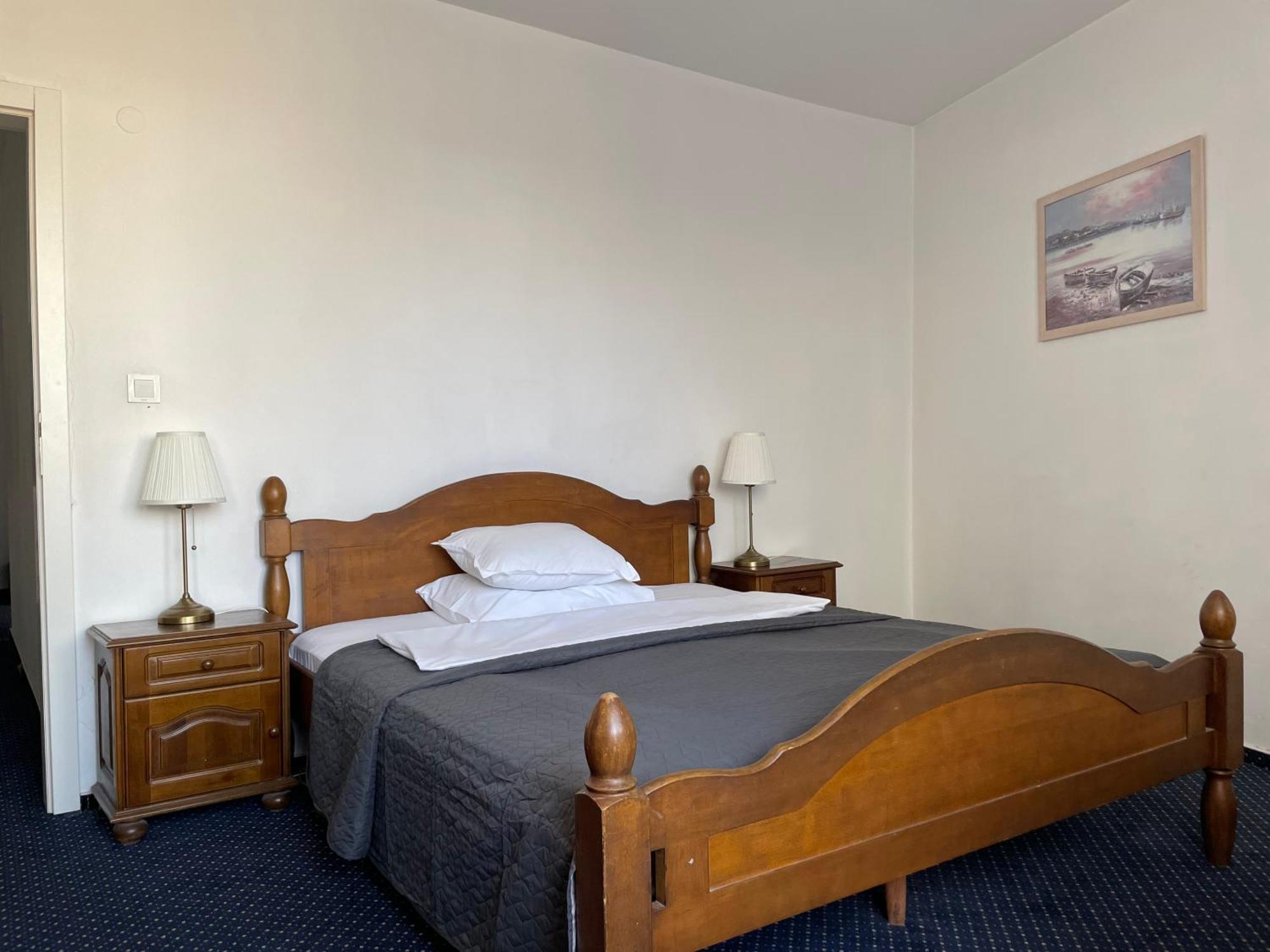 Hotel Rotasar Sofia Bagian luar foto